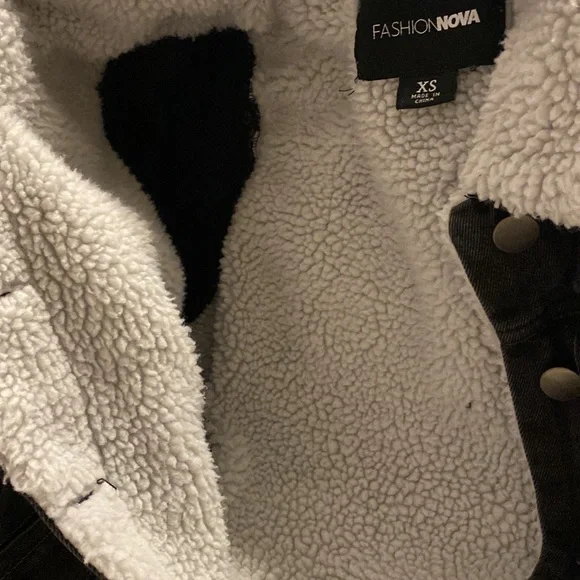 Jacket - Picture 2 of 3